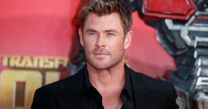 chris hemsworth premiere