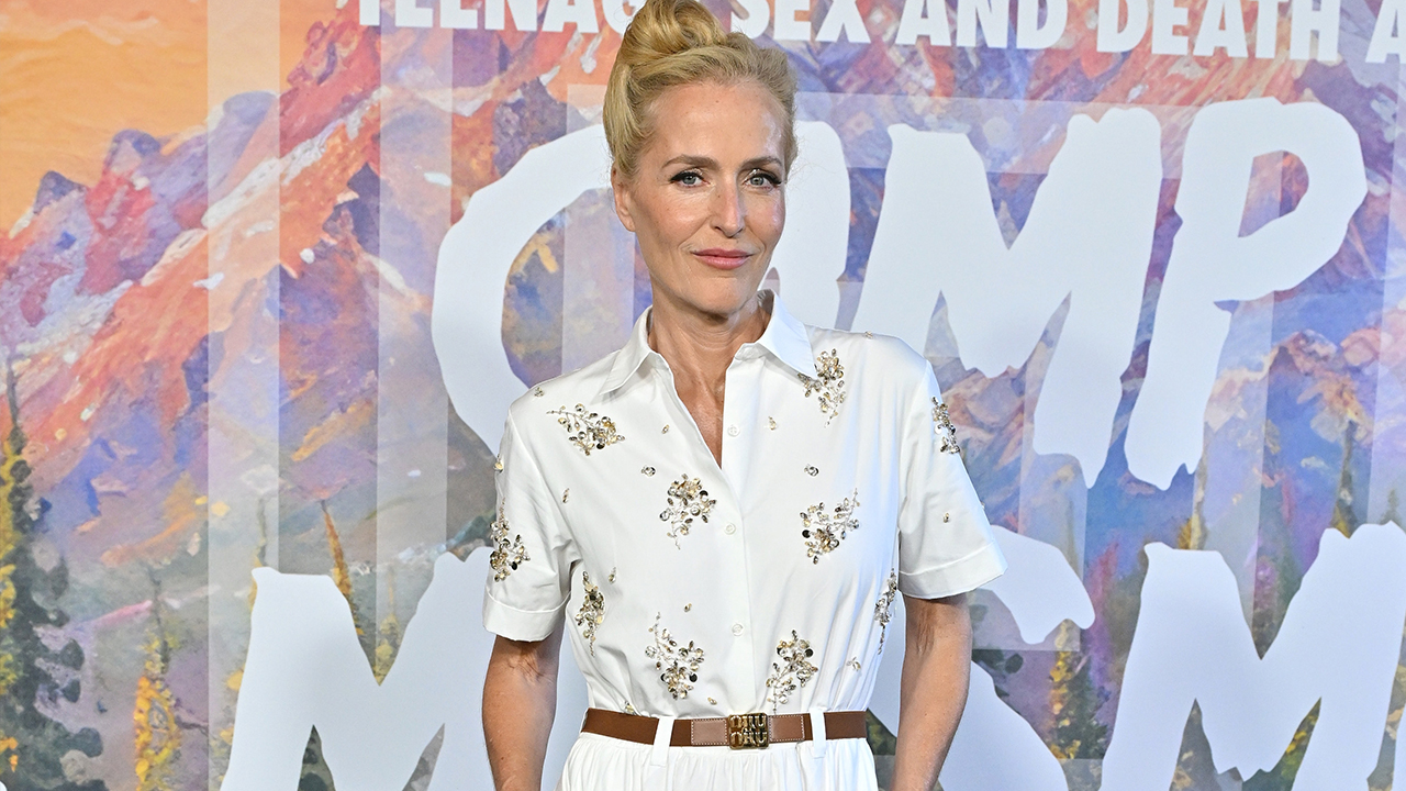 gillian anderson