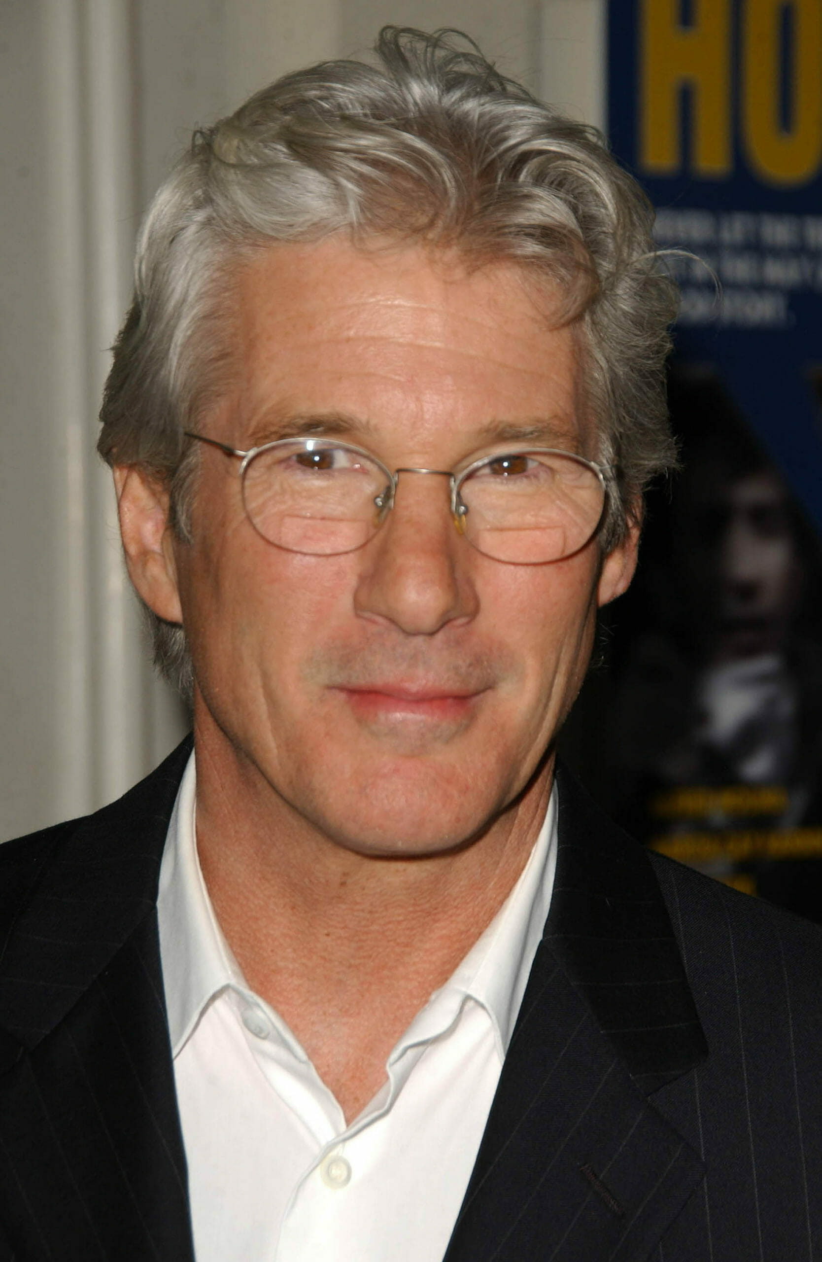 Richard Gere a transmis son charme particulier et son élégance à son ...