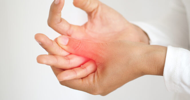 Des fourmillements dans les mains